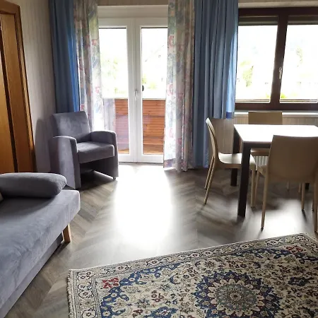 Fruehstueckspension Helmut Koffler Guest house Faak am See