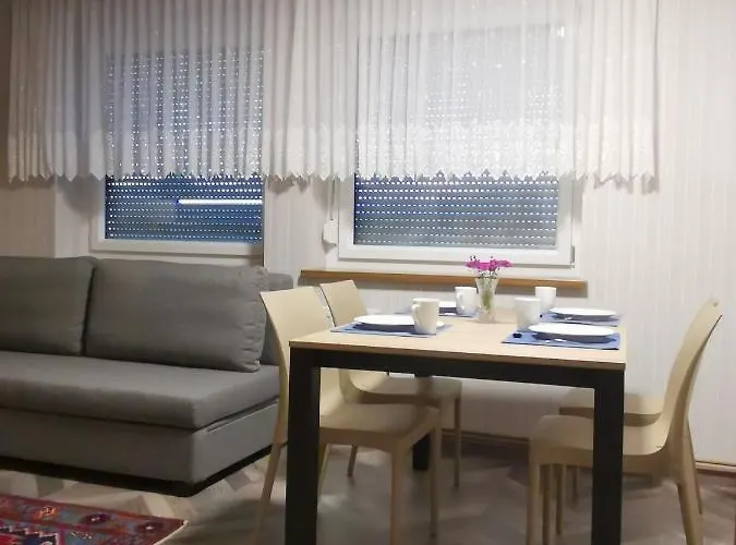 Fruehstueckspension Helmut Koffler Pensjonat Faak am See